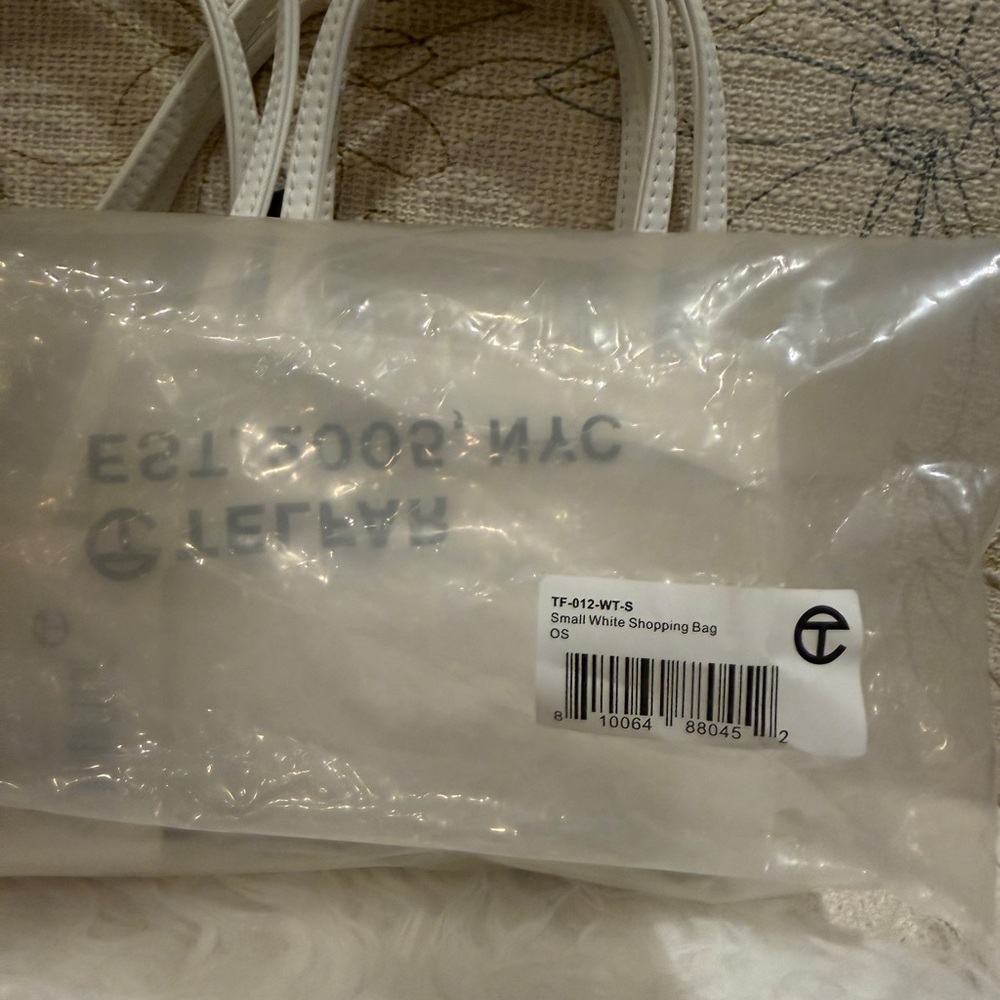 White Telfar Bag Small BWNT Never Worn - Picture 4 of 8